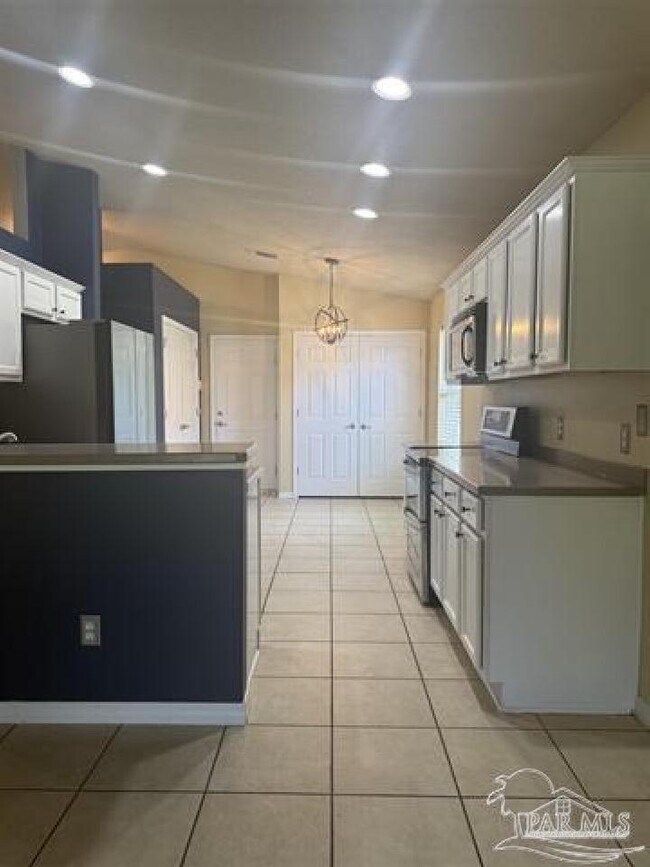 Building Photo - 4907 Makenna Cir