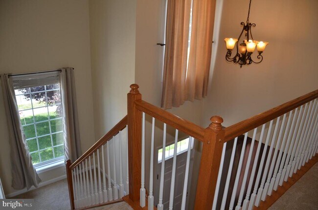 Building Photo - 8678 Mulberry Dr