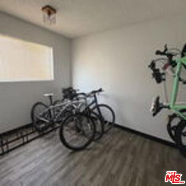 Building Photo - 8740 Tuscany Ave