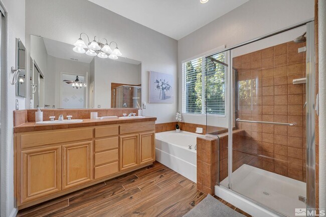 Building Photo - 10577 Eagles Landing Ct