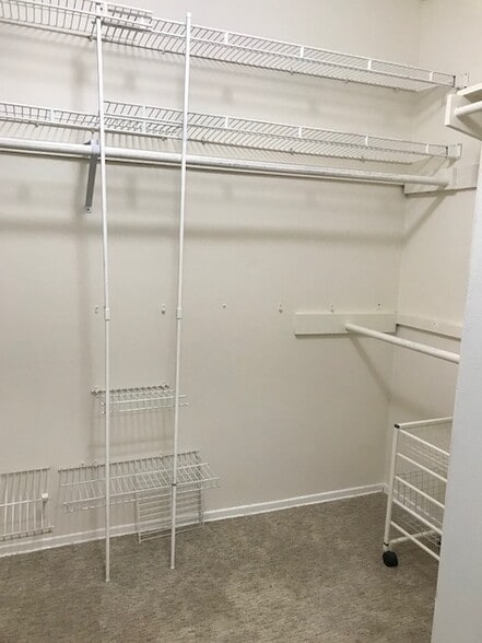 Building Photo - 1828 Camden Ave