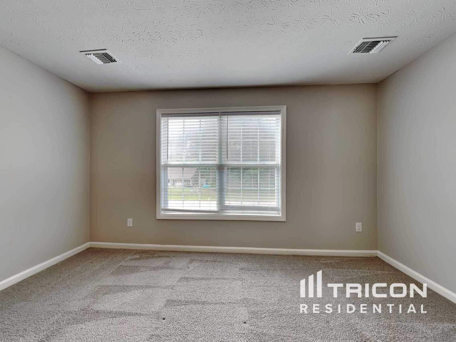 Building Photo - 1206 Oakland Dr