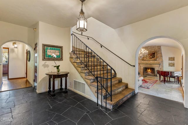 Building Photo - 5321 Alta Canyada Rd