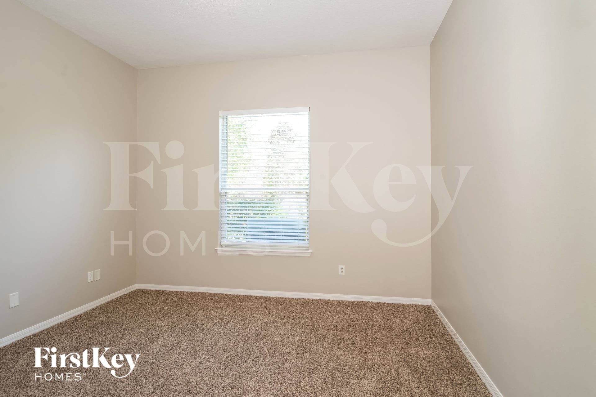 Building Photo - 581 Longmill Ln