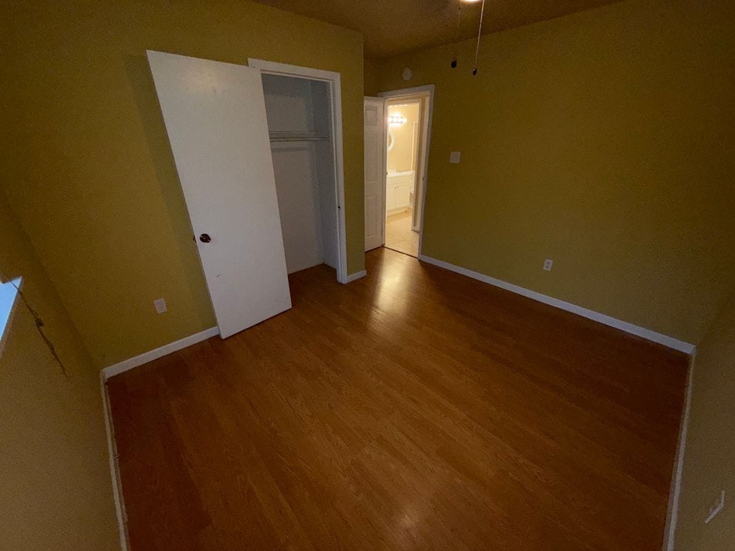 Building Photo - 12246 Palmyra Dr