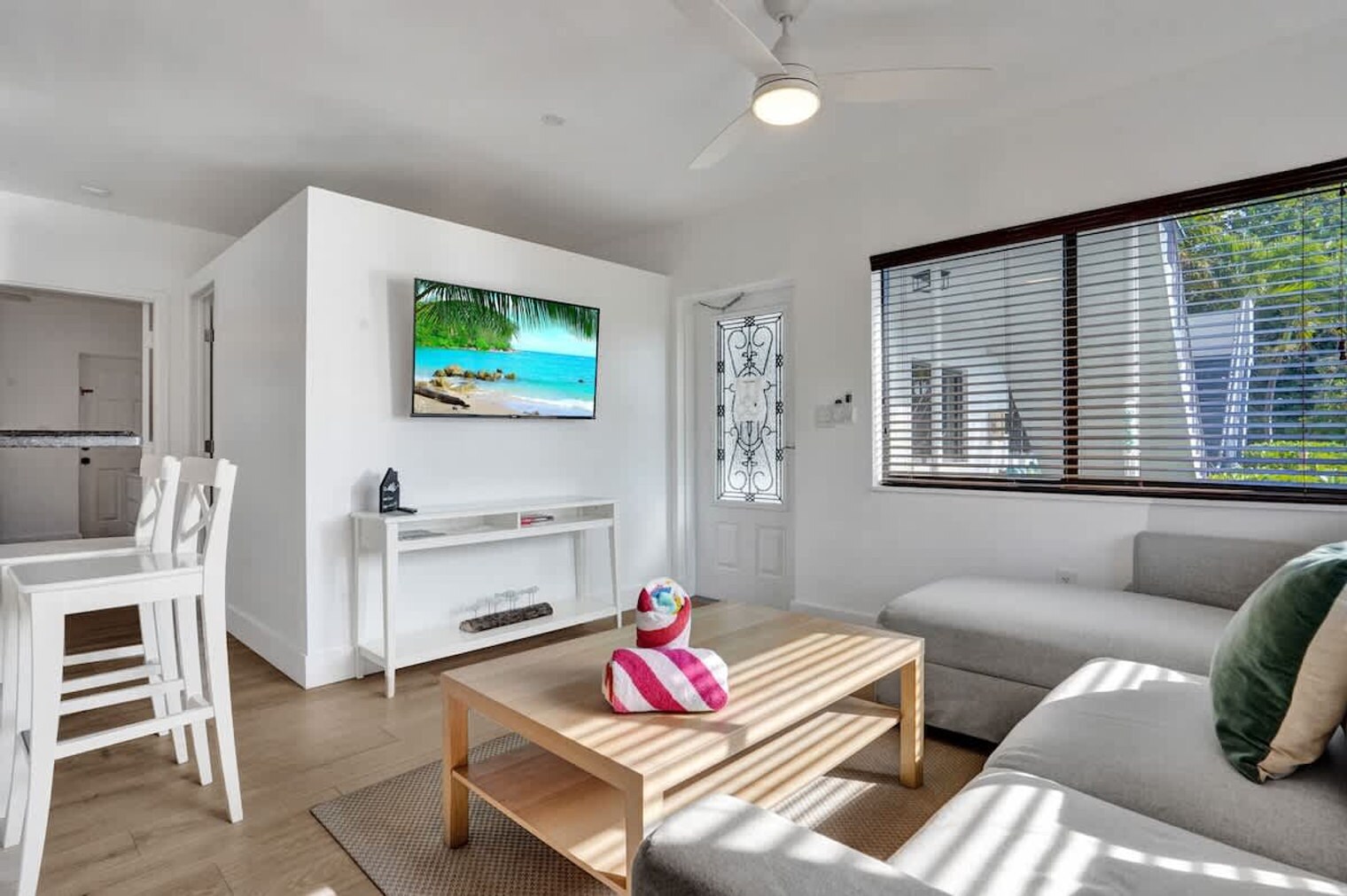 Building Photo - 333 Walnut St