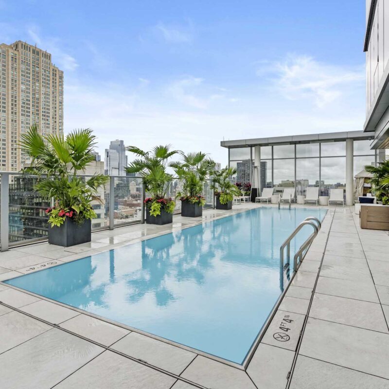 Building Photo - 42 E Huron St