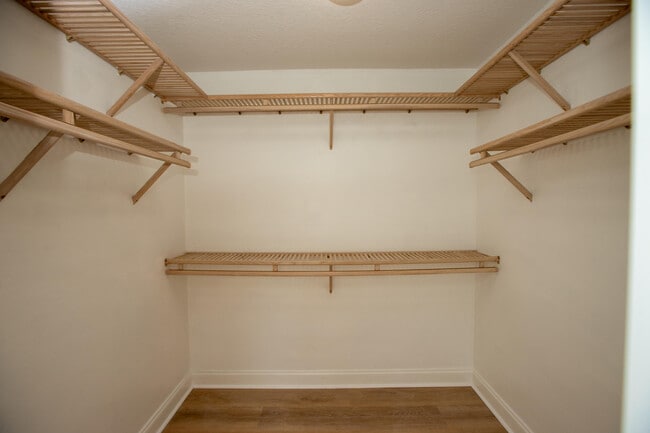 Building Photo - 10821 La Salinas Cir