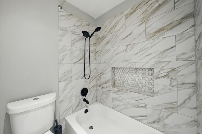 Building Photo - 4144 Greystone Way