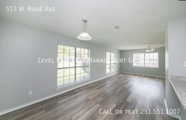 Building Photo - 513 W Rose Ave