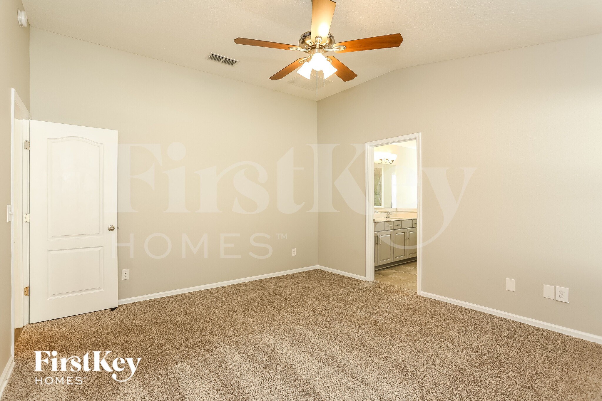 Building Photo - 4145 Emilio Ln