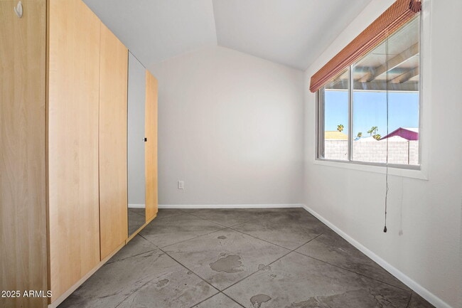 Building Photo - 14231 N 37th Pl