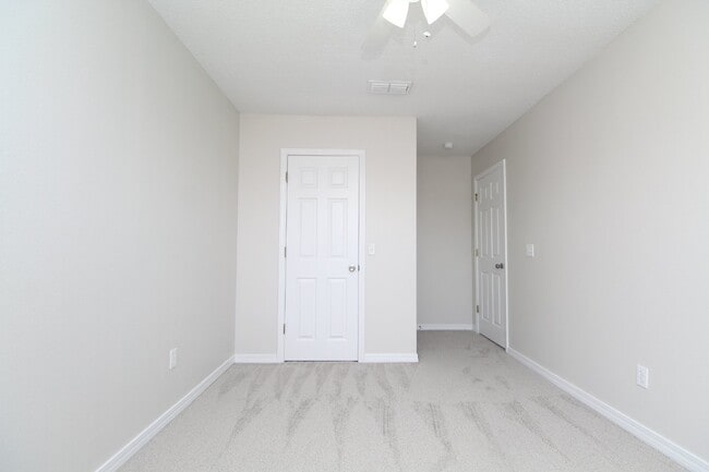 Building Photo - West Pensacola 4-Bedroom Home with Bonus R...