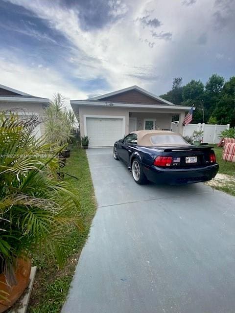 Building Photo - 1100 Gigon Ct