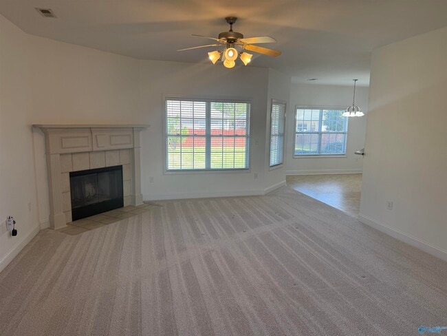 Building Photo - 5005 Liberty Park Cir SE