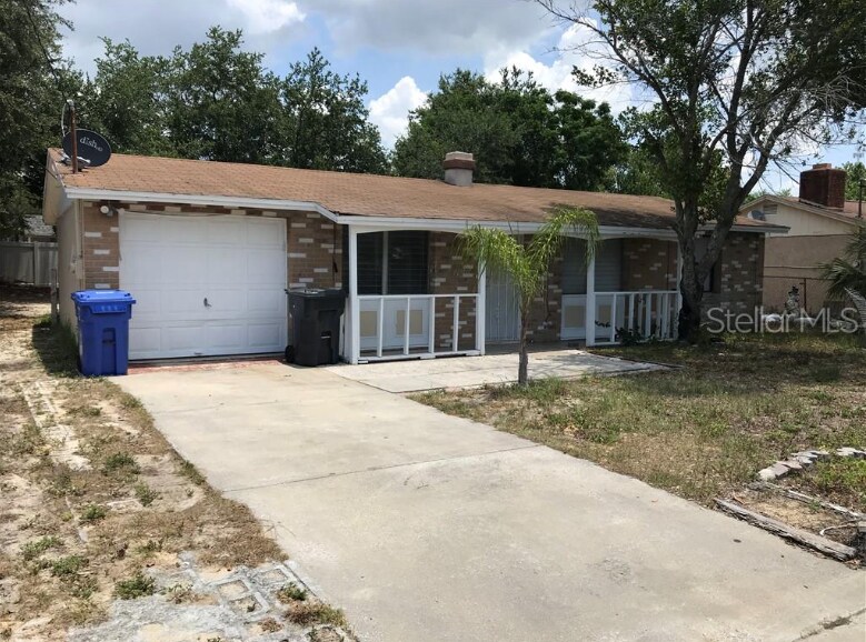 Front View - 5610 E 29th Ave