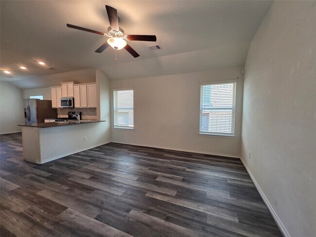 Building Photo - 23748 Woodgreen Terrace Dr