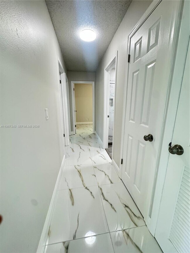 Building Photo - 8160 SW 6th St