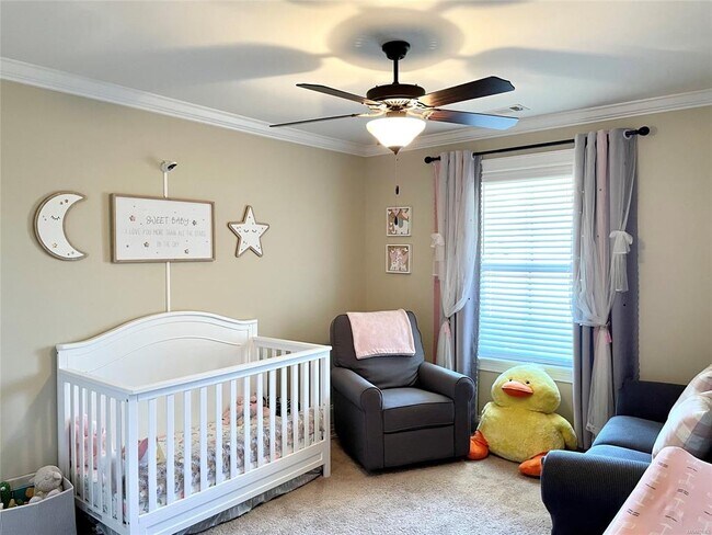 Building Photo - 941 Wheat Ridge Dr