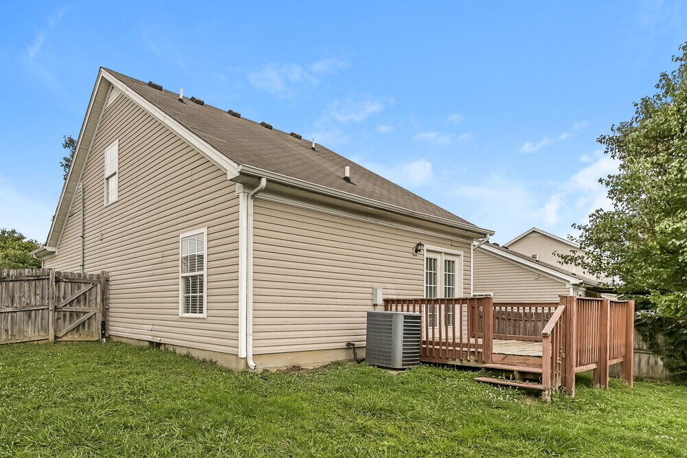 Building Photo - 1120 Sima Shabat Ct