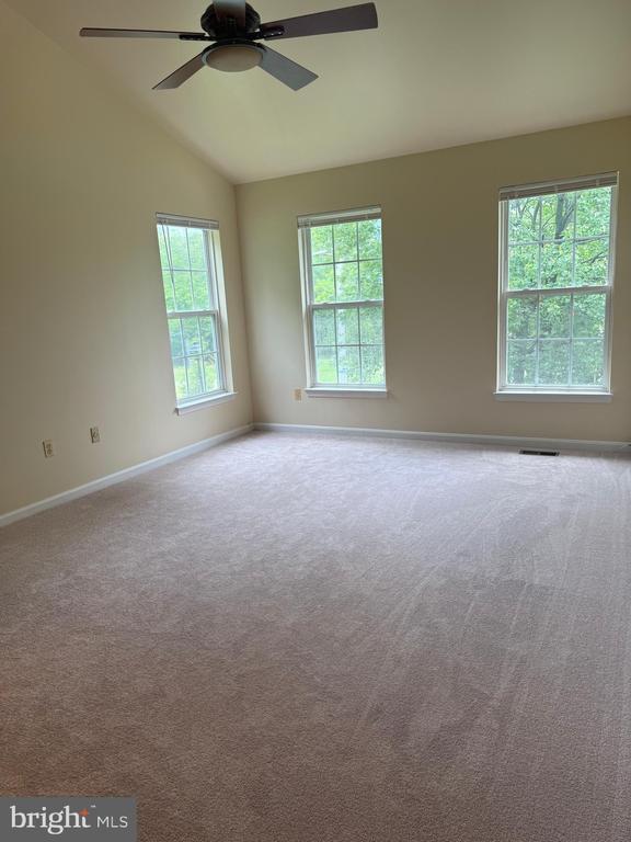 Building Photo - 6632 Dasher Ct
