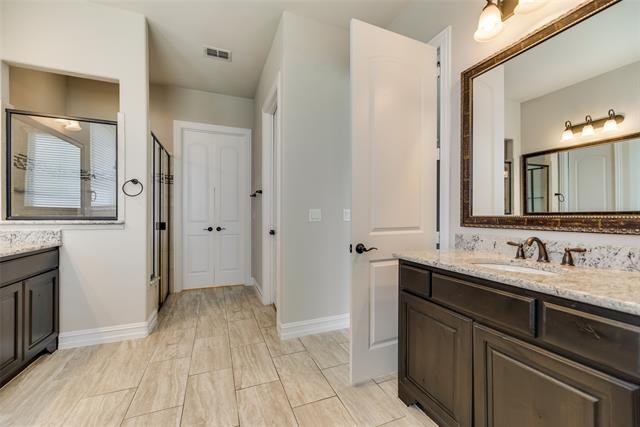 Building Photo - 950 Park Ridge Dr