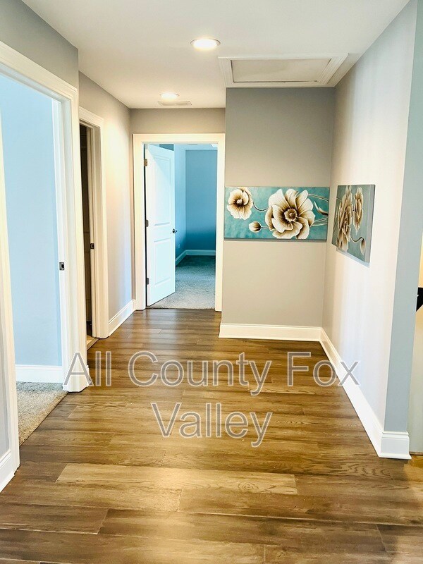 Building Photo - 3078 Longcommon Pkwy