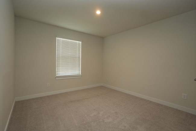 Building Photo - Wonderful 3BR 2BA Home w/ Upgraded Kitchen • Assigned Parking • Patio & Porch in Concord