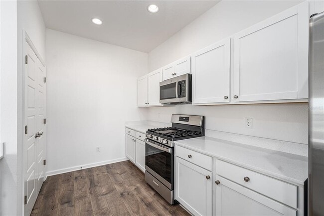 Building Photo - 6515 Anna Wy