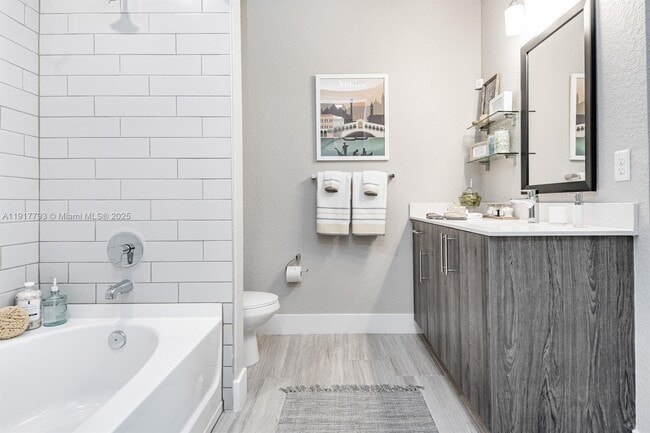 Building Photo - 9351 W Commercial Blvd