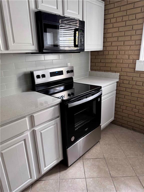 Building Photo - 3091 Colonial Way