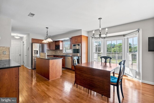 Building Photo - 4556 Minuteman Dr