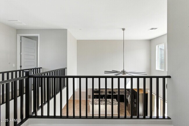 Building Photo - 1935 S Follett Way