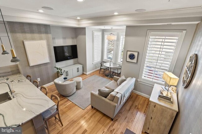 Building Photo - 1224 R St NW