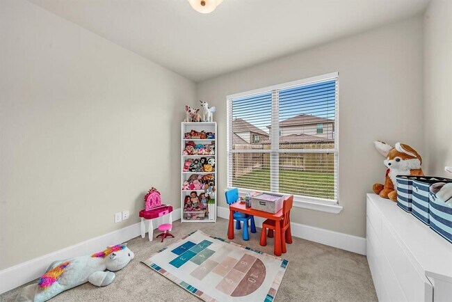Building Photo - 32927 Franklin Brooks Dr