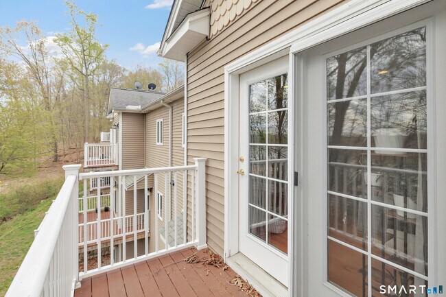 Building Photo - 2 Murphys Ln