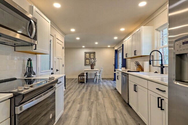 Building Photo - 3455 Hwy 441