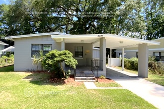 Building Photo - 3226 College St