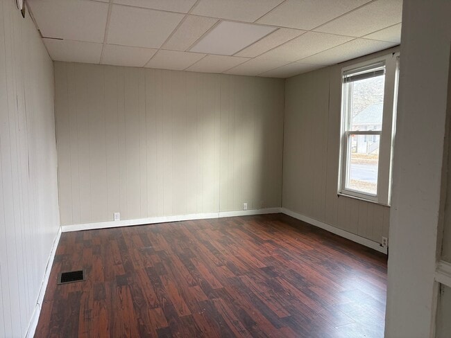 Building Photo - Spacious 3 Bedroom Home in the Heart of Downtown Delaware, OH!