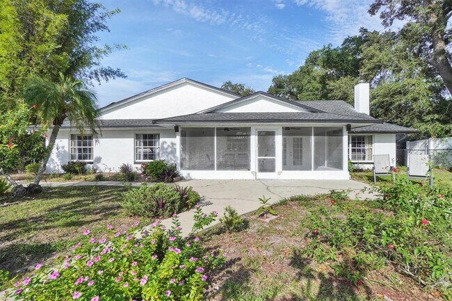 Building Photo - 216 N Griffin Dr