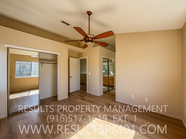 Building Photo - Make this Beautiful 4 Bedroom Your New Home