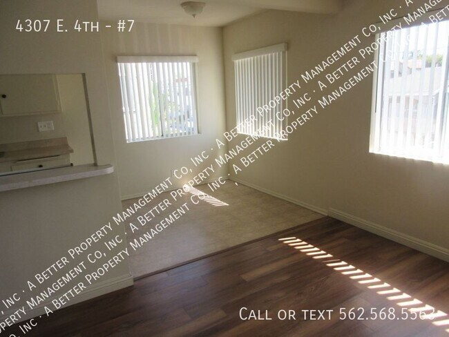 Building Photo - 4307 E. 4th-#7