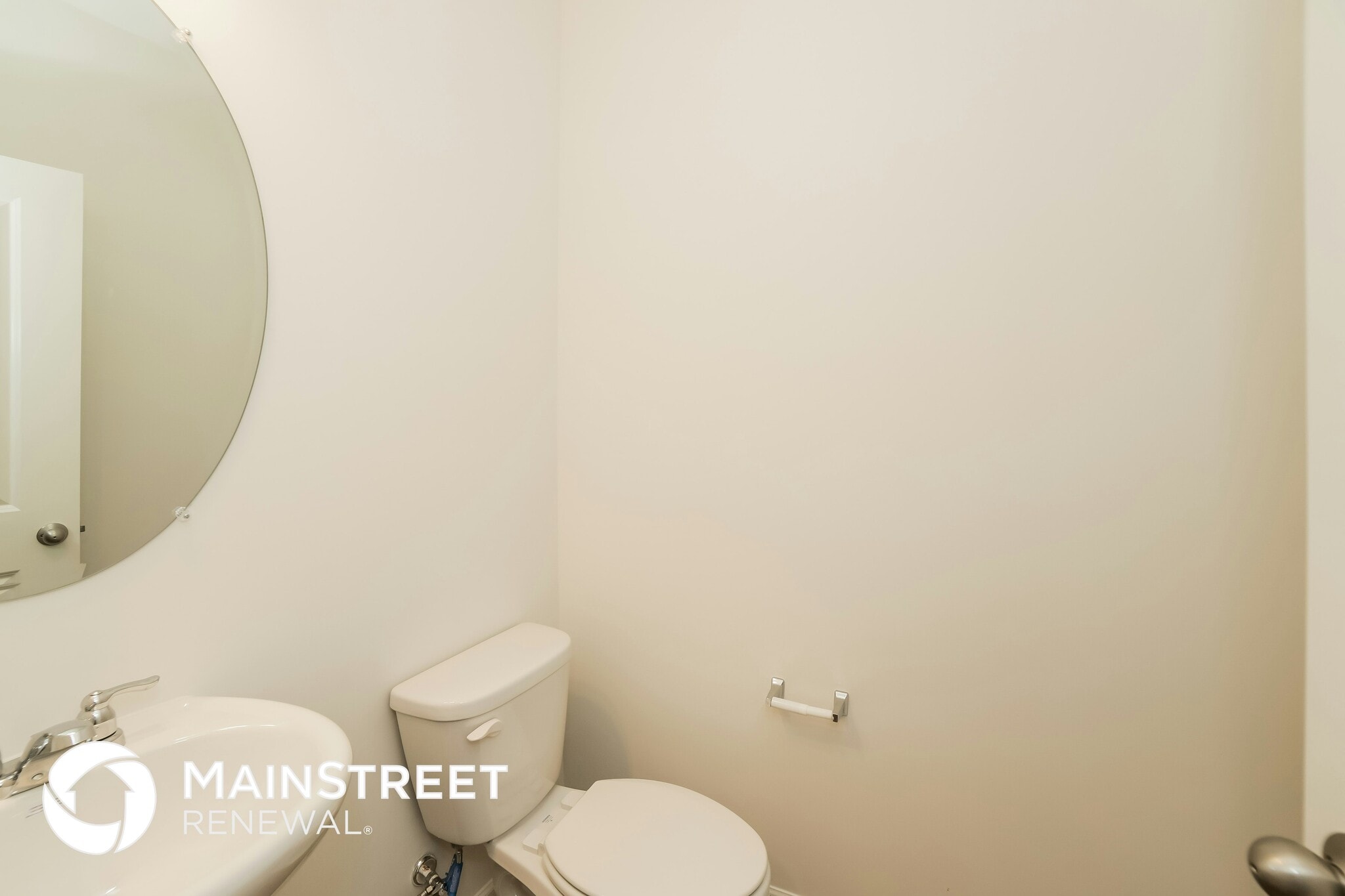 Building Photo - 8615 Paradise Dr