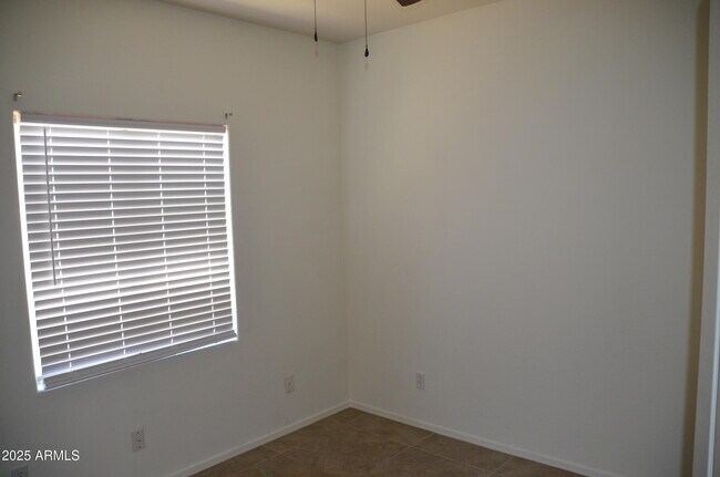 Building Photo - 16190 W Winchcomb Dr