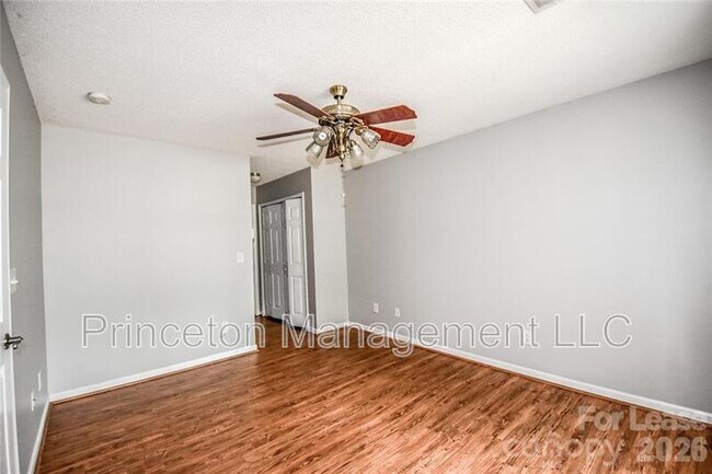 Building Photo - 126 Barnhardt Loop