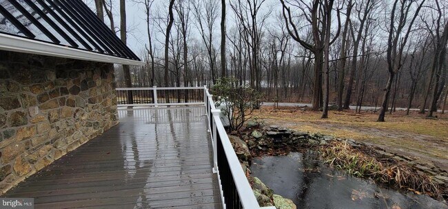 Building Photo - 151 Bollinger Rd