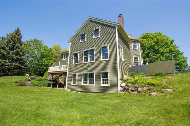 Building Photo - Spacious 4-Bedroom Home for Rent in Williston, VT