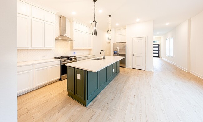 Building Photo - 17459 Vino Vines Ln