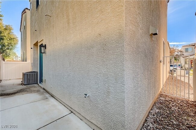 Building Photo - 7696 W Trails Park Pl