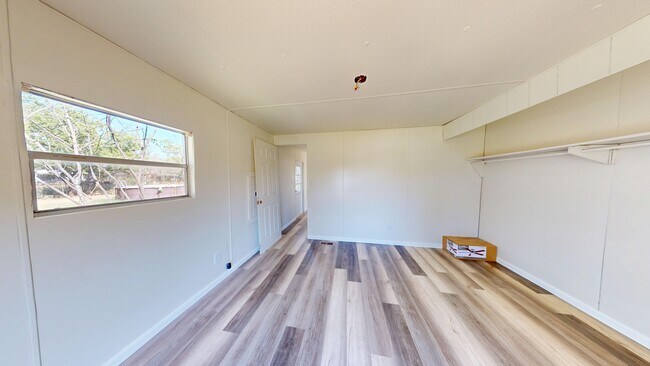 Master Bedroom - 802 Peach St